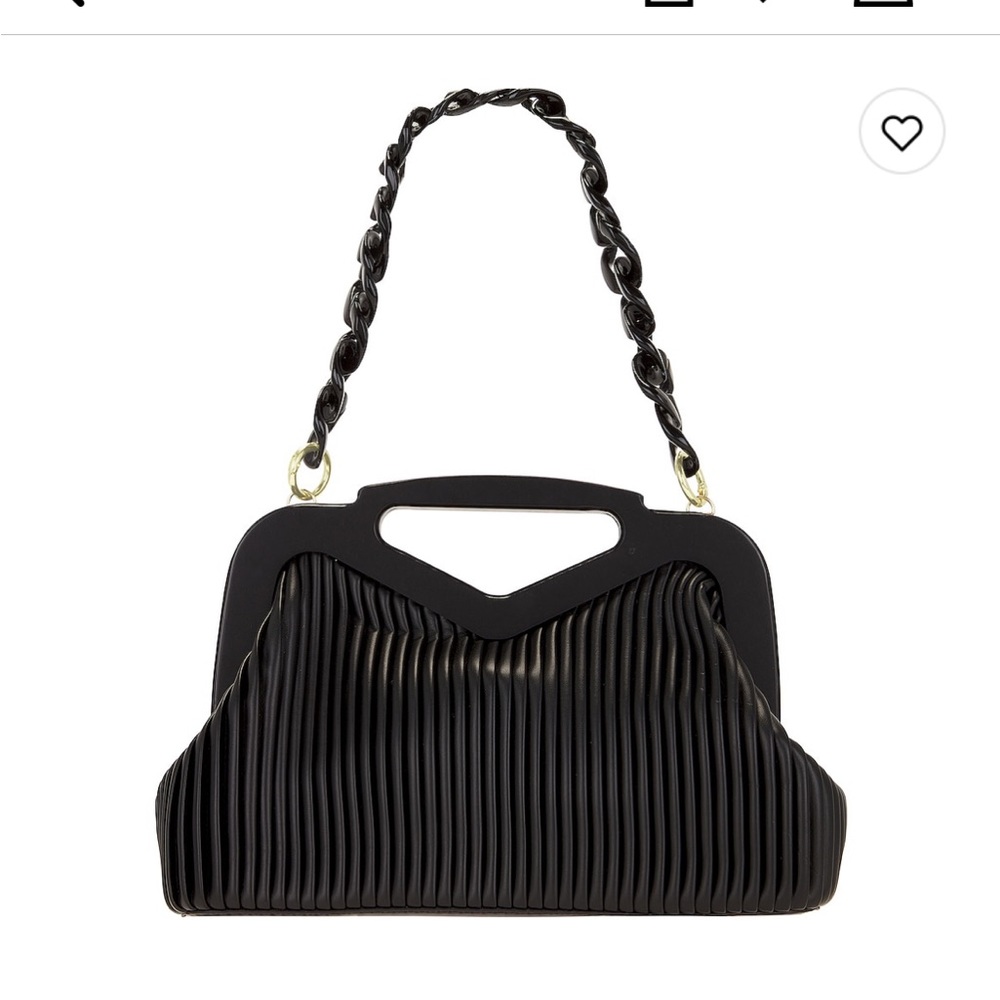 shoulder bag in black brand new revolve